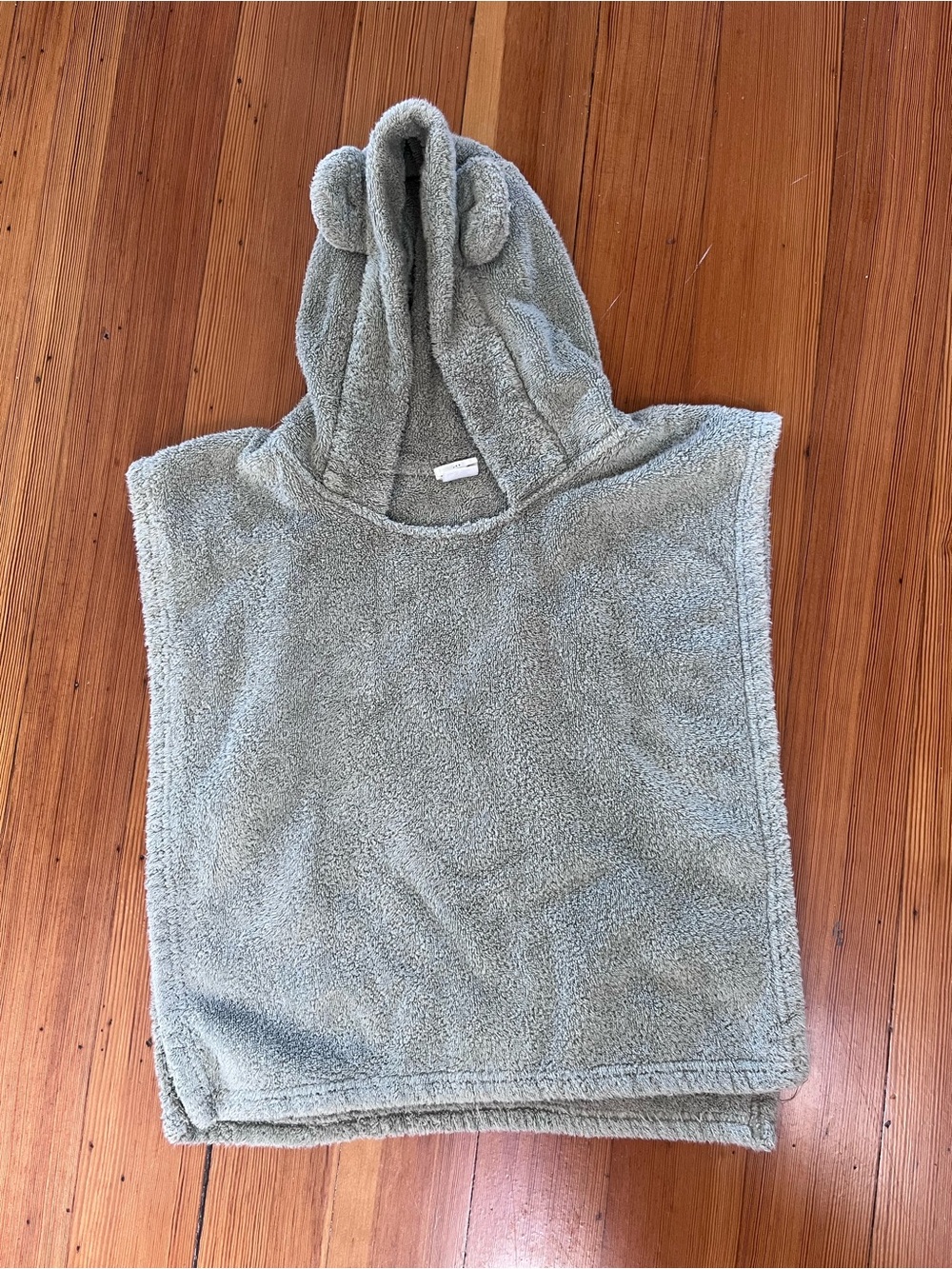 Mushie Bear Hooded Towel Poncho in Light Sage